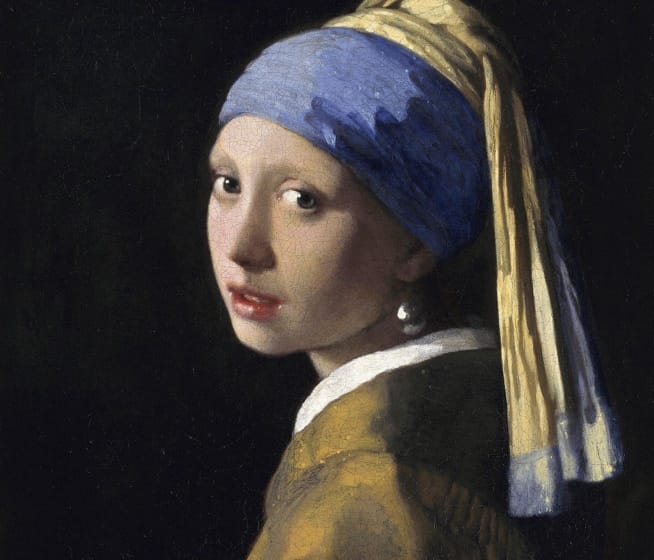 Girl with a Pearl Earring painting.